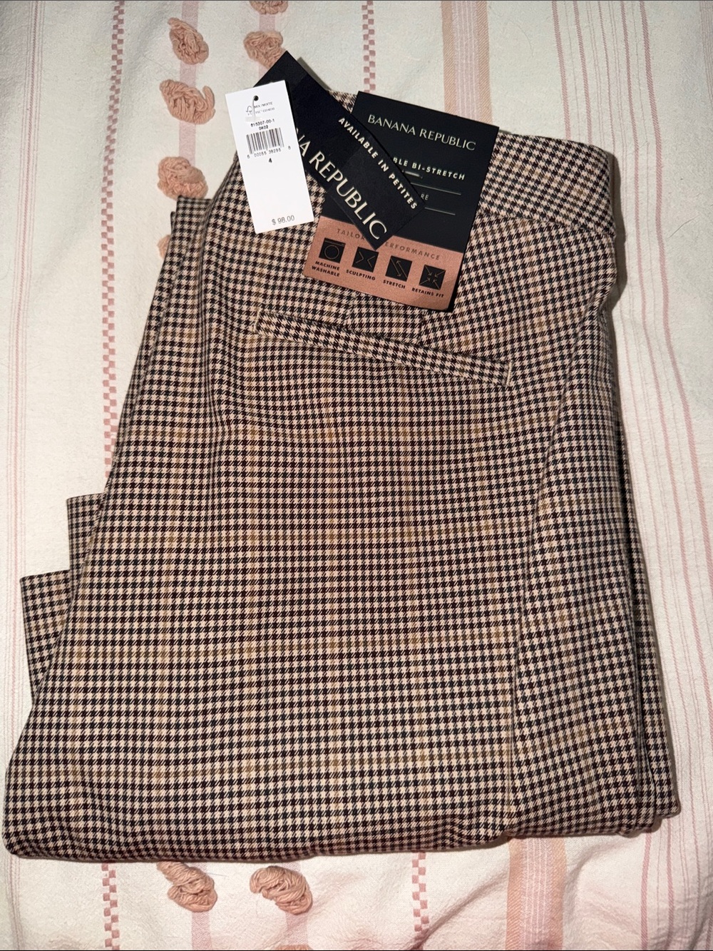 NWT Banana Republic women’s Sloan flare leg Brown Houndstooth Dress Pants